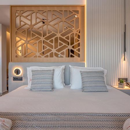 Omega Platanias Lejlighedshotel Platanés Eksteriør billede