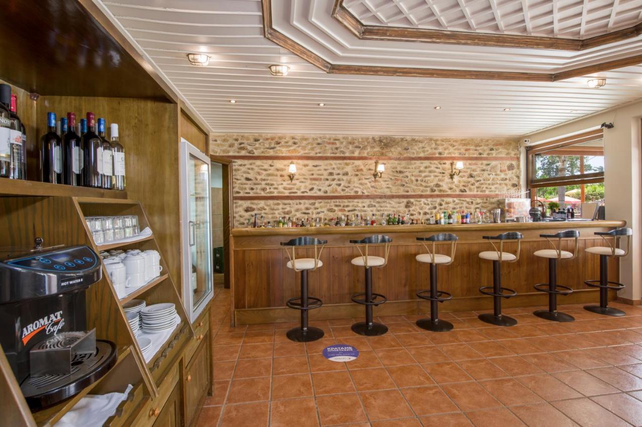 Omega Platanias Lejlighedshotel Platanés Eksteriør billede